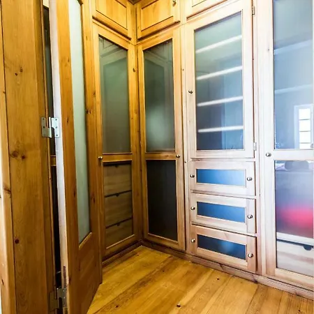 阿塔拉亚旅馆 - 旅游住宿